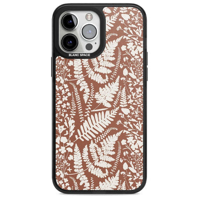 Fleurs sauvages et fougères sur terre cuite