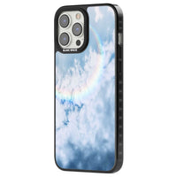 Pastellfarbener Regenbogenhimmel