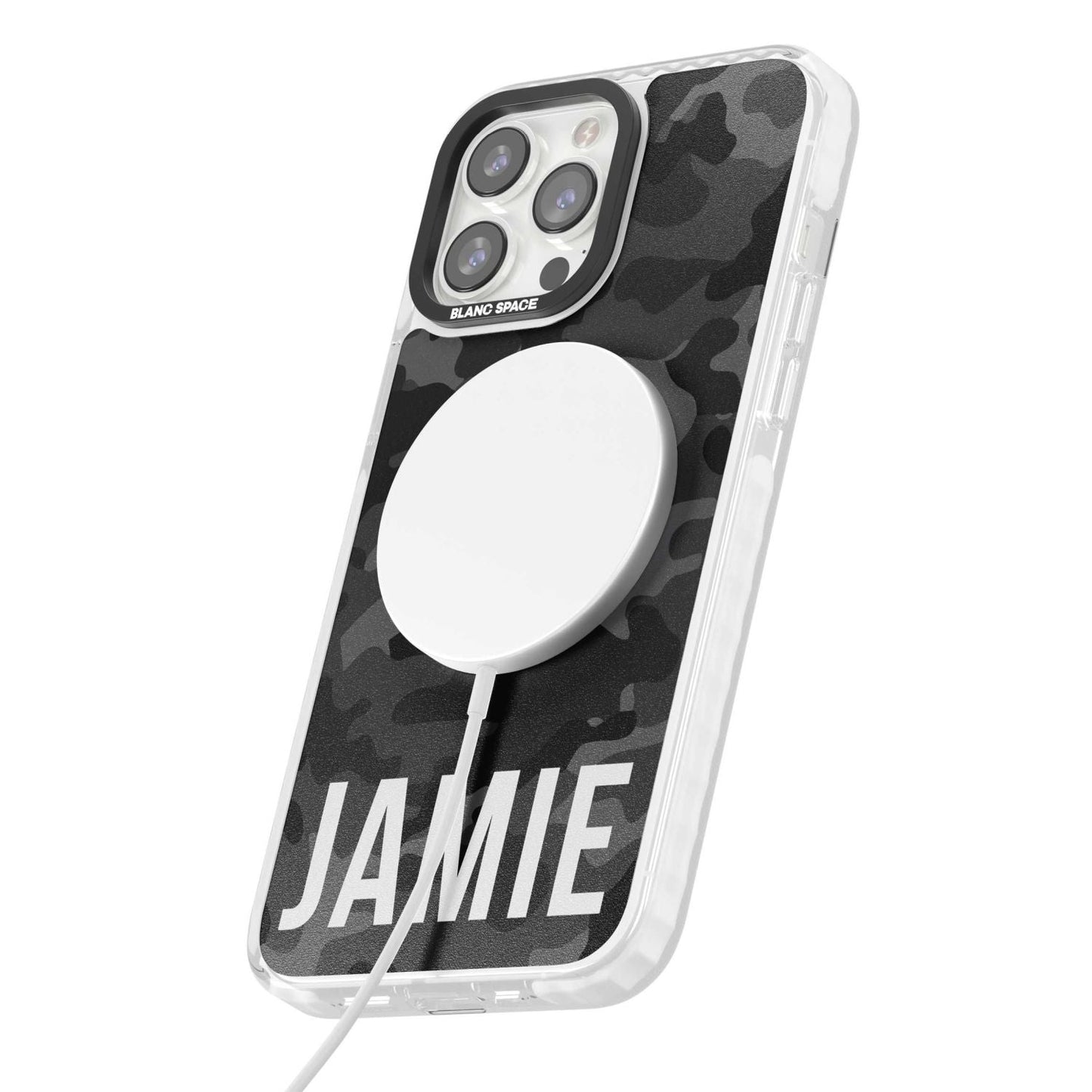 Personalisierter Name im schwarzen Camouflage-Muster (horizontal)