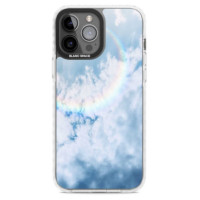 Pastellfarbener Regenbogenhimmel