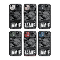 Personalisierter Name im schwarzen Camouflage-Muster (horizontal)