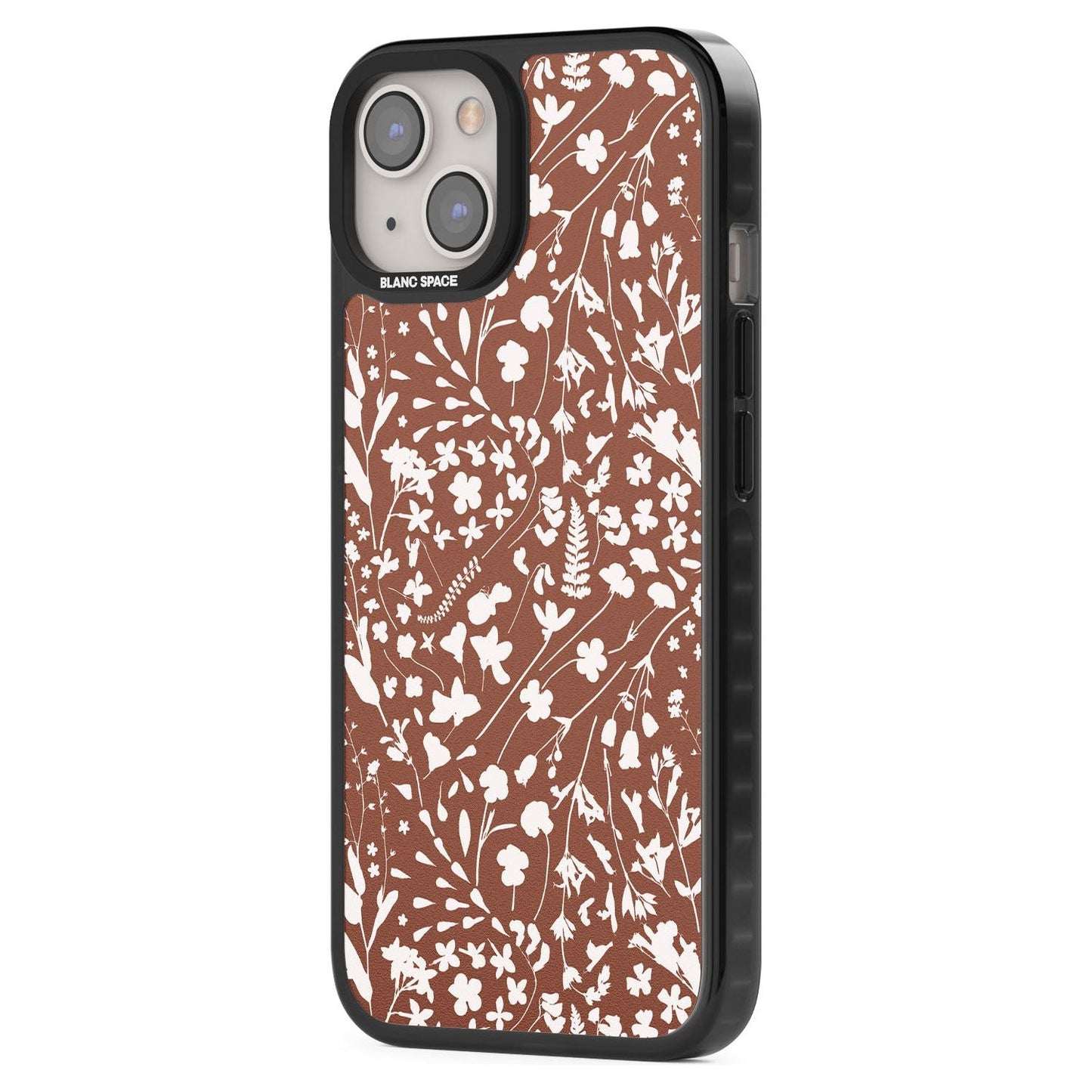 Bouquet de fleurs sauvages sur terre cuite