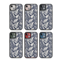 Fleurs sauvages et fougères sur fond bleu marine