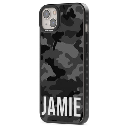 Personalisierter Name im schwarzen Camouflage-Muster (horizontal)