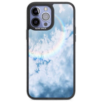 Pastellfarbener Regenbogenhimmel