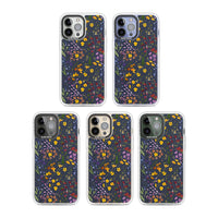 Grappe de feuilles de fleurs sauvages bleu marine