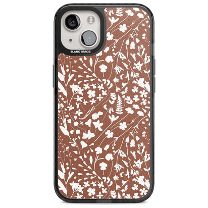 Bouquet de fleurs sauvages sur terre cuite