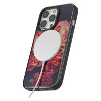 Mitternachtsrosenblüte