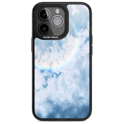 Pastellfarbener Regenbogenhimmel