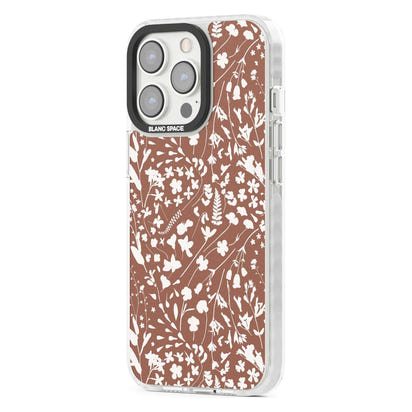 Bouquet de fleurs sauvages sur terre cuite