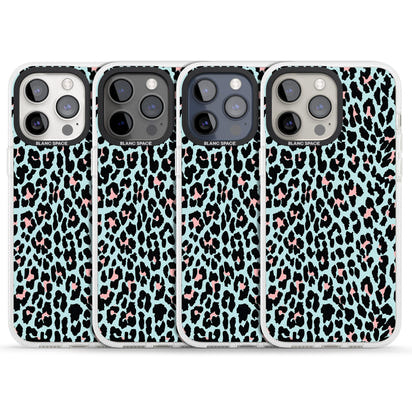 Leopardenmuster in Pastellblau und Rosa