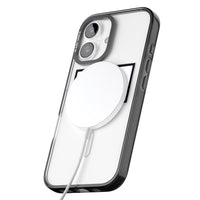 Heureux sur les réseaux sociaux