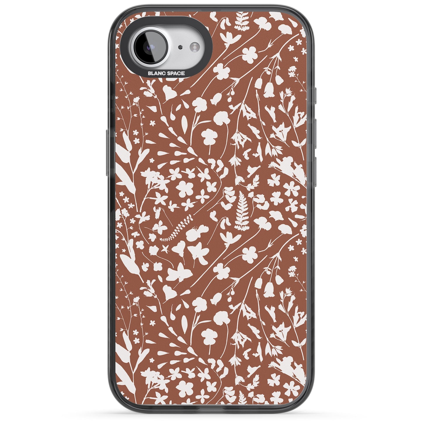 Bouquet de fleurs sauvages sur terre cuite