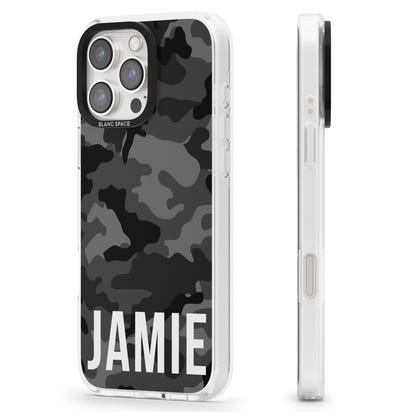 Personalisierter Name im schwarzen Camouflage-Muster (horizontal)