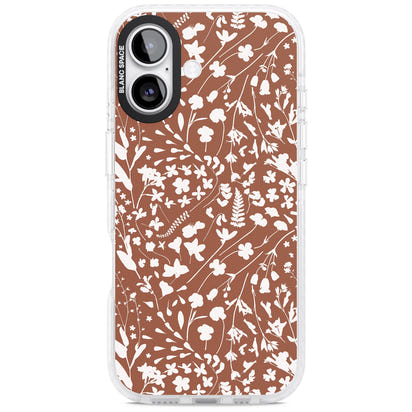 Bouquet de fleurs sauvages sur terre cuite