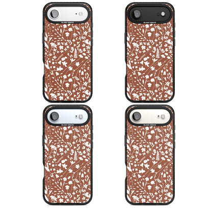 Bouquet de fleurs sauvages sur terre cuite