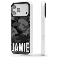 Personalisierter Name im schwarzen Camouflage-Muster (horizontal)