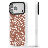 Bouquet de fleurs sauvages sur terre cuite