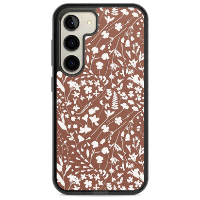 Bouquet de fleurs sauvages sur terre cuite