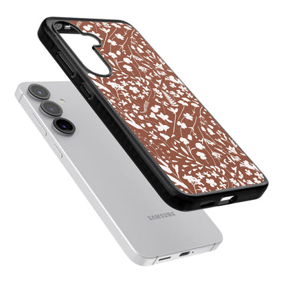 Bouquet de fleurs sauvages sur terre cuite