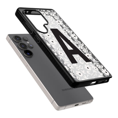 Initiale en gras personnalisée et florale