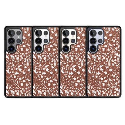 Bouquet de fleurs sauvages sur terre cuite